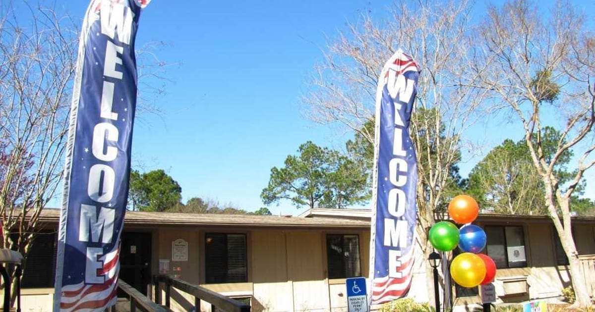 Pelicanpointe Apartments Jacksonville, Florida, University of Florida about.me