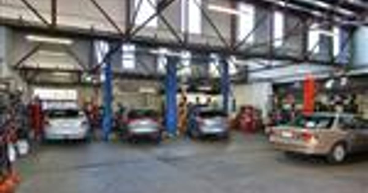 AJ Service Centre Car Mechanics, Vehicle Servicing Coburg North