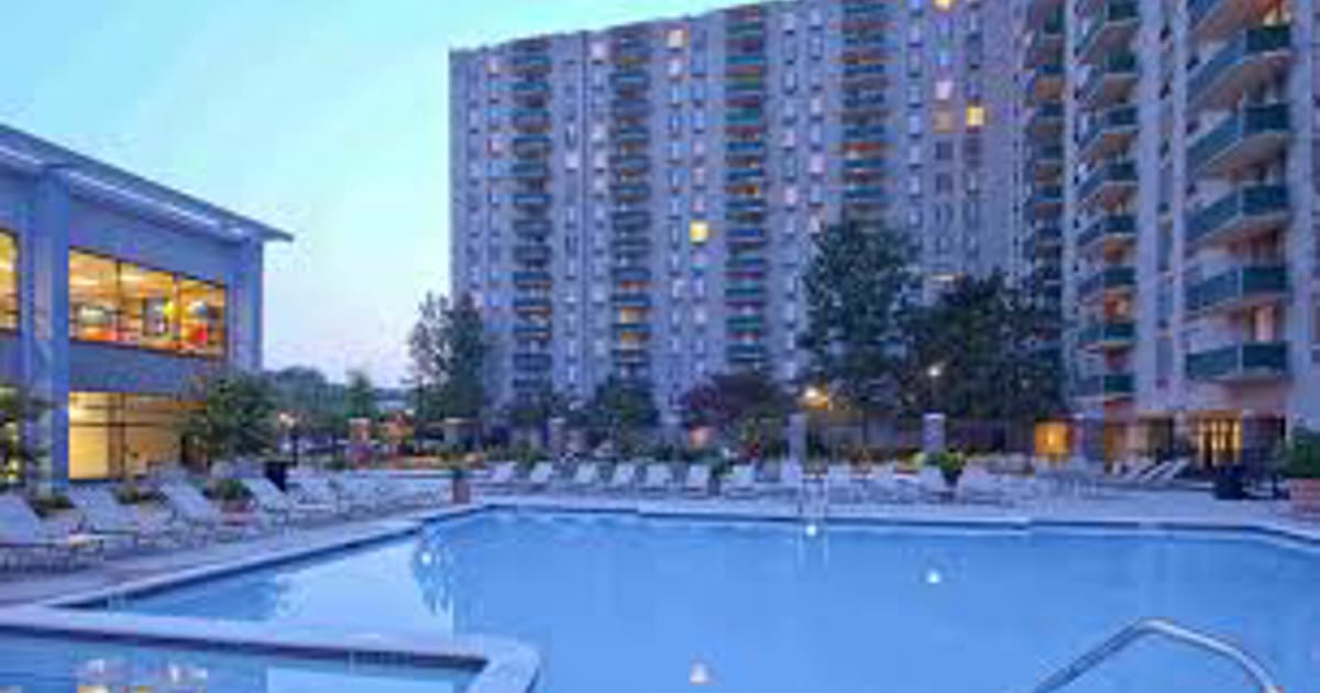 River place apartments the United States about.me