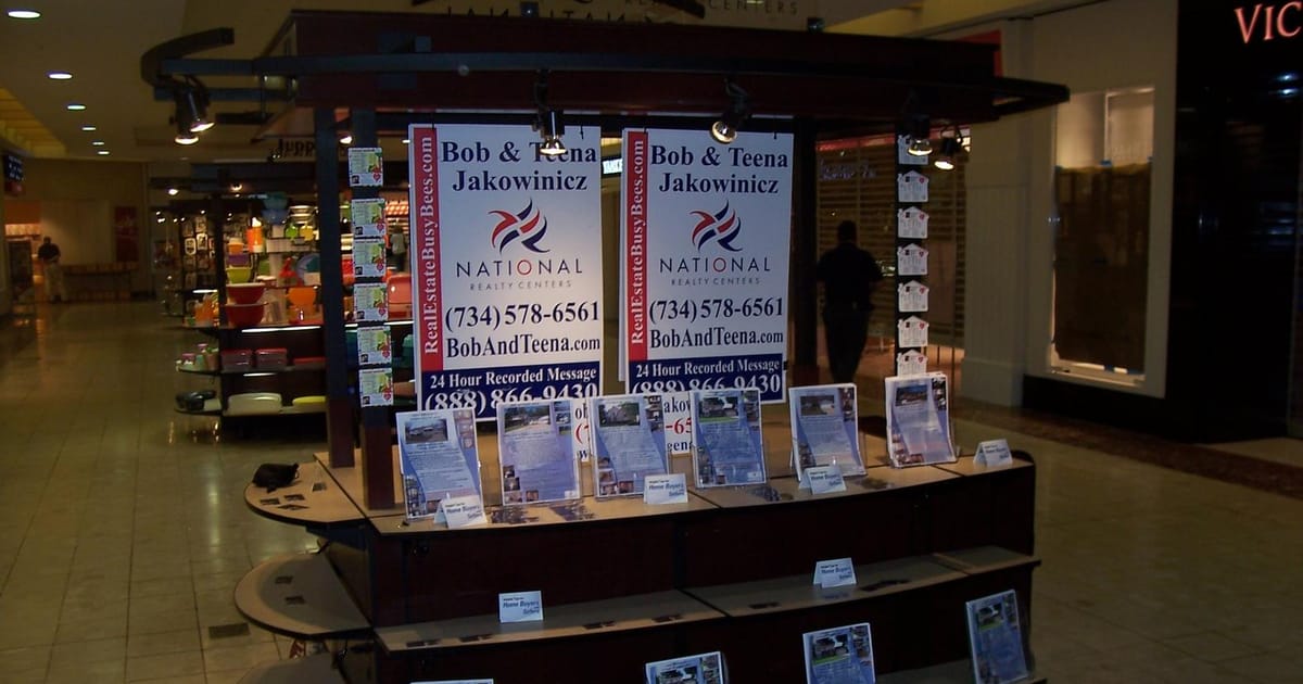 Bob Jakowinicz Livonia, Michigan, National Realty Centers about.me