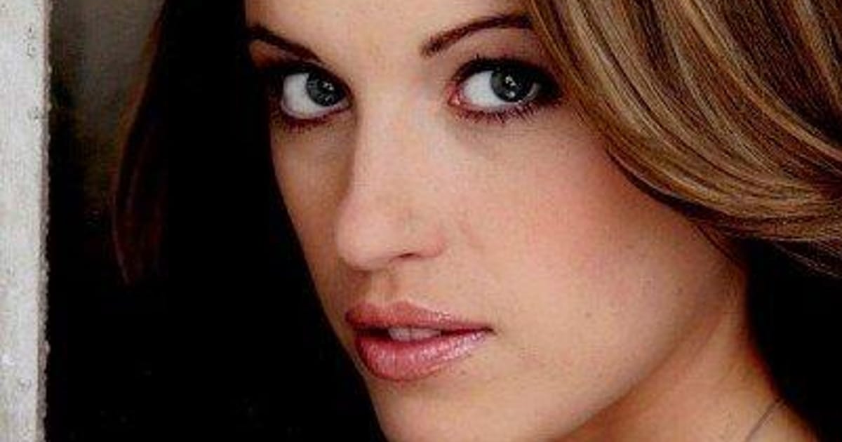 Sarah Huggins About me sarah-huggins-about-me