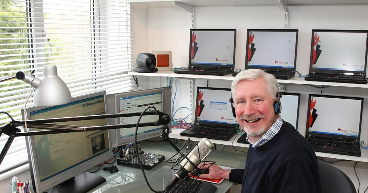 Stuart Box | about.me