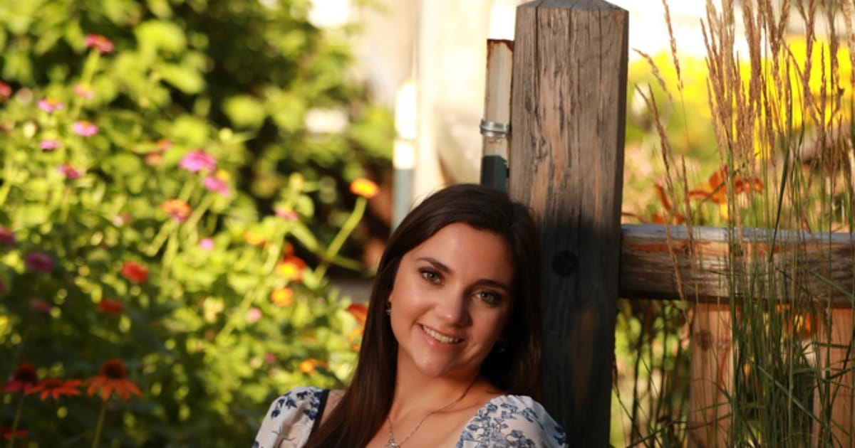 Abigail Lux - Mt. Pleasant Michigan about.me