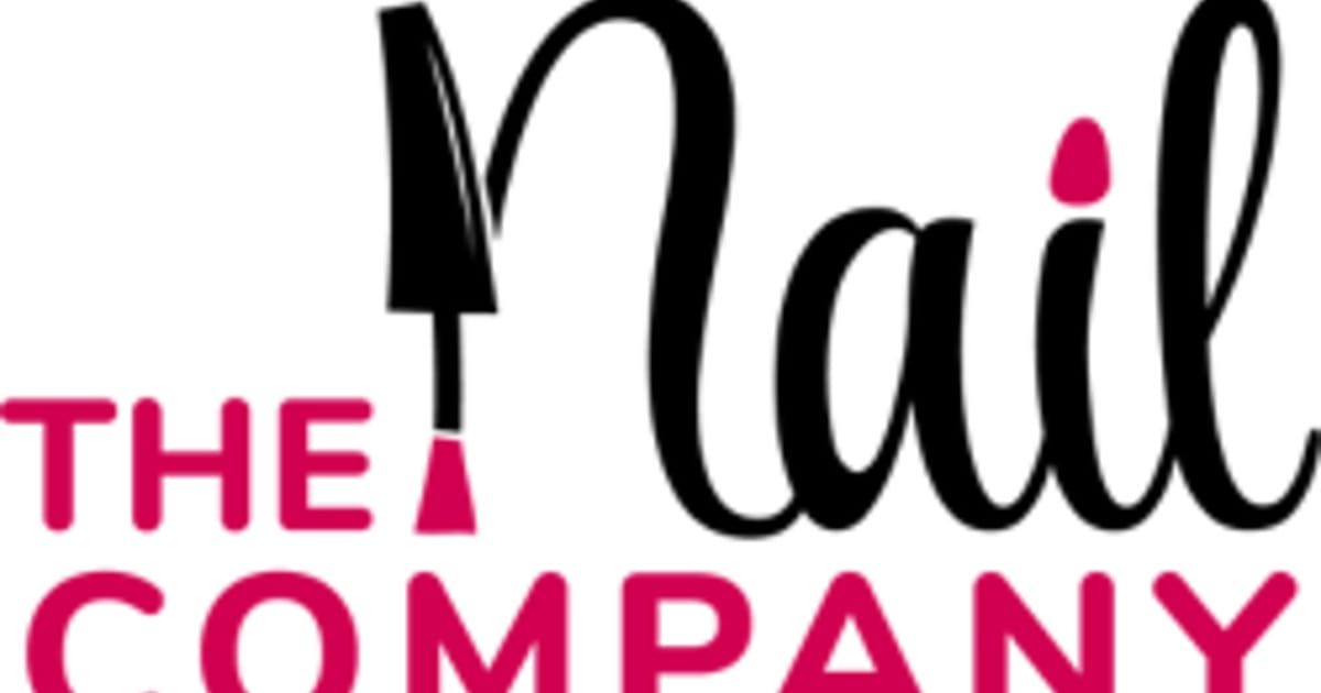 aishwarya-yadav-ground-floor-pebble-downtown-mall-next-to-escalator