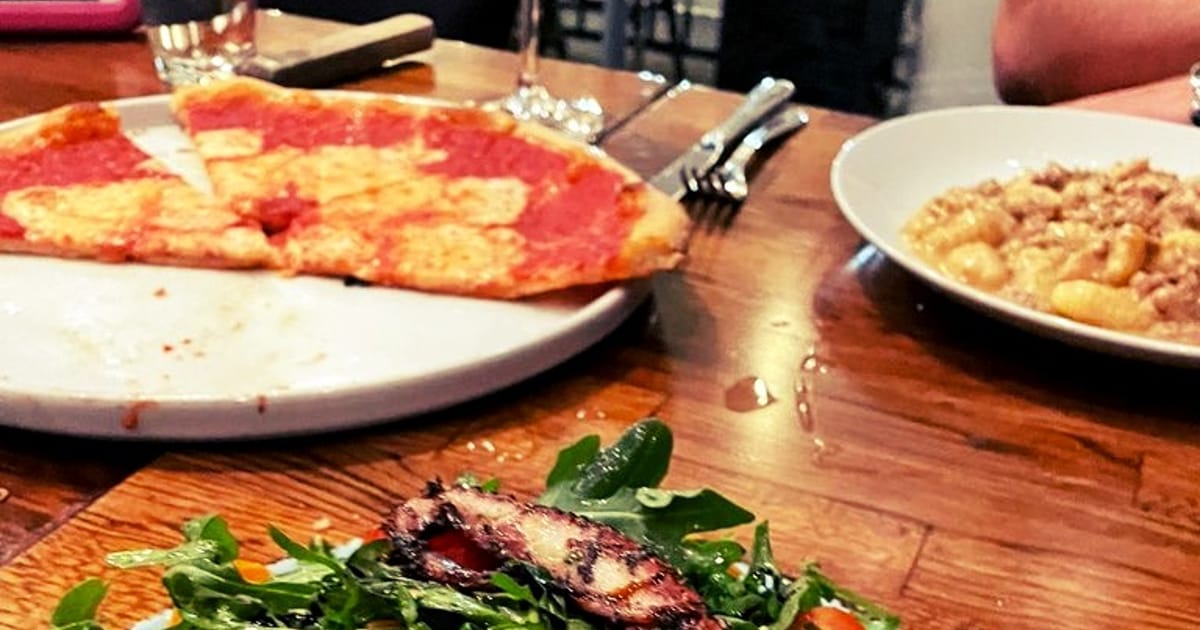 Brian Sutton Los Angeles, California, Senior Advisor, Bachelor's