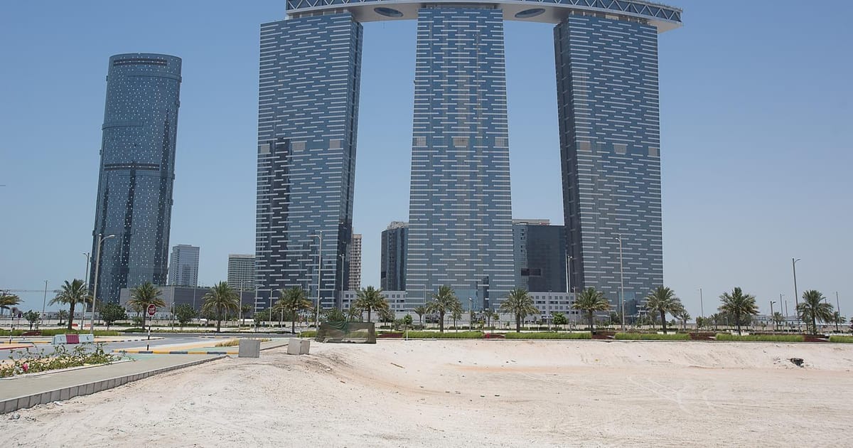 gate tower abu dhabi, real estate, btech about.me