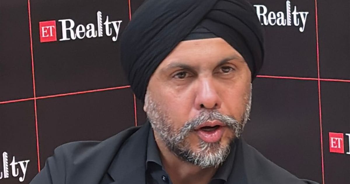 Leading the ambitious ‘One of One’ project in Indirapuram, Kandhari is transforming luxury living wi...