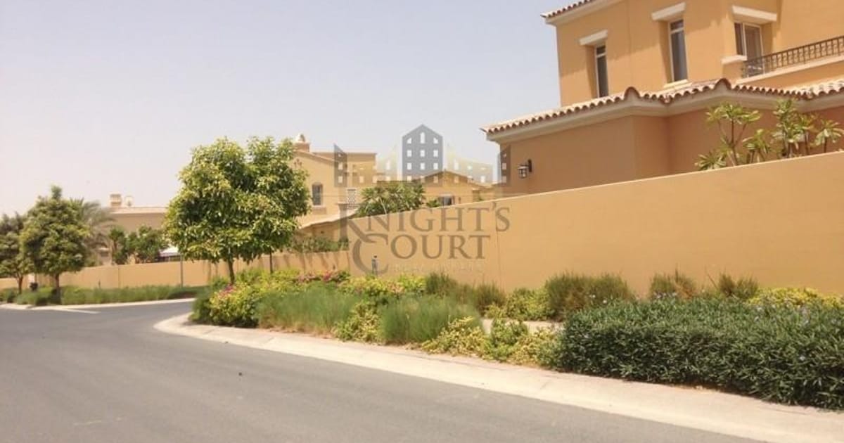 Knight's Court Real Estate Dubai , United Arab Emirates, Real Estate