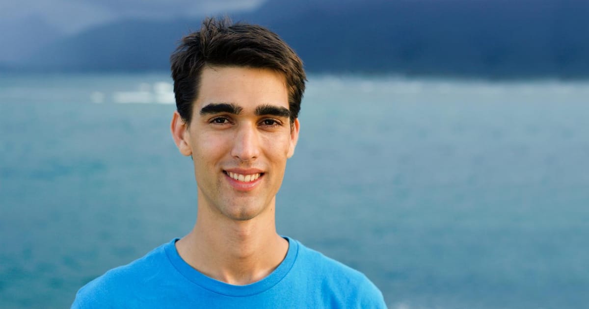 Michael Gulden Oahu Hawaii Freelance Web Developer BA Graphic 