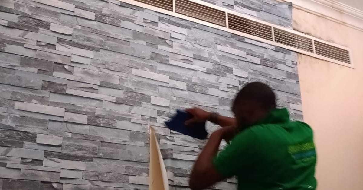 Paintings Studio dubai about.me