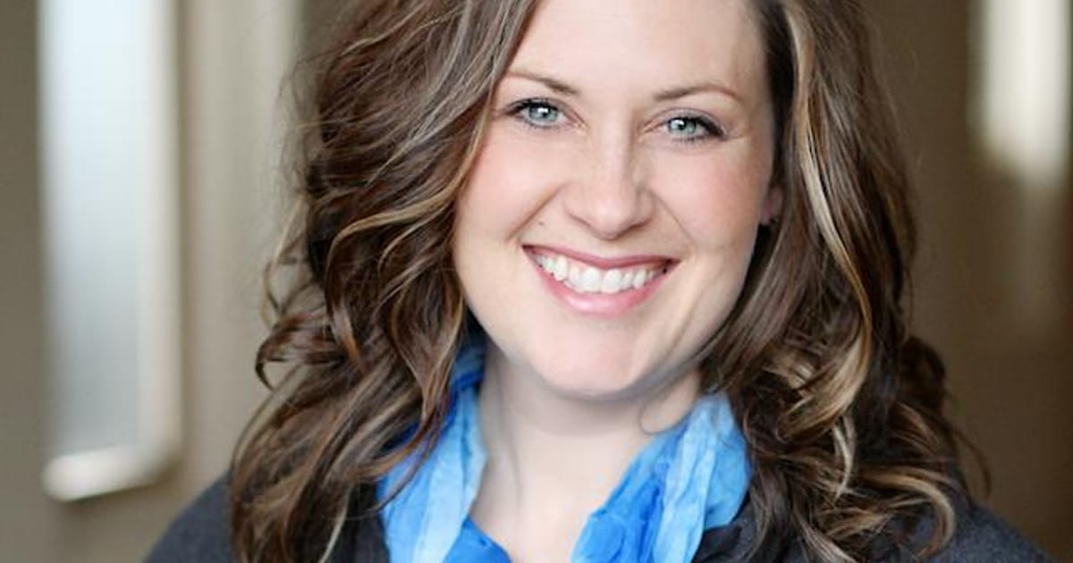 Amanda Ritzert Pella Iowa Lisbon Iowa The Dans Company Lisbon