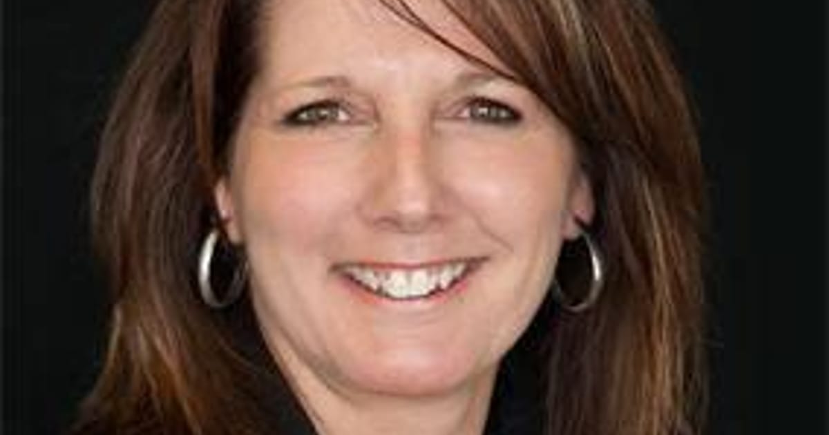 Sara McClellan Kelowna, British Columbia, North Vancouver, British