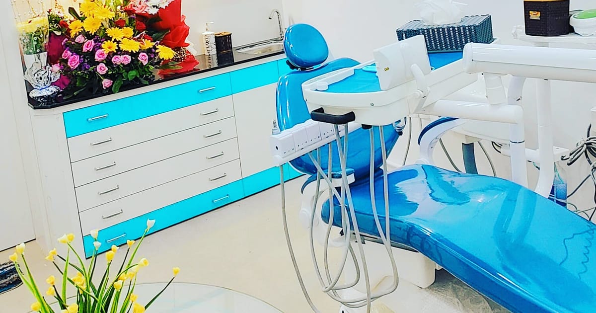 Whitty Dental Care Oshiwara, Mumbai about.me